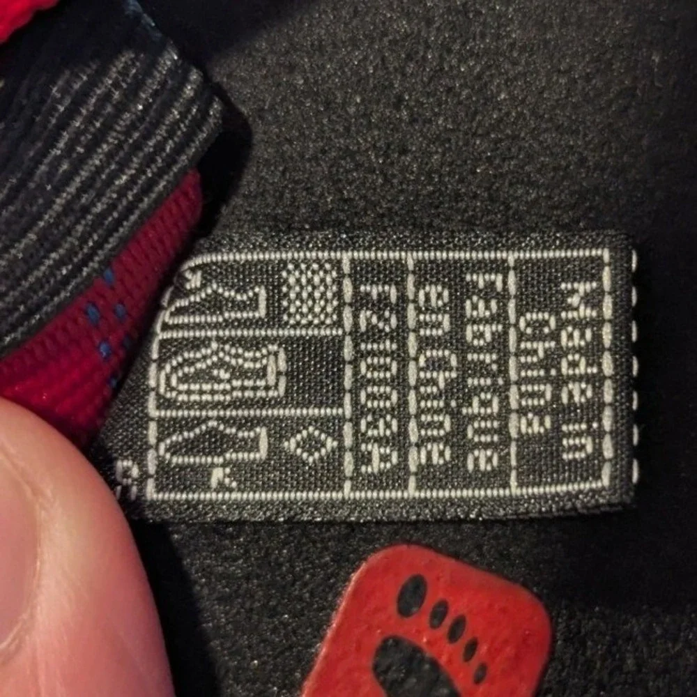 Teva Mush Kids Sandals Black Red Grey Geometric Elastic Heel Strap Size 4/5 6204